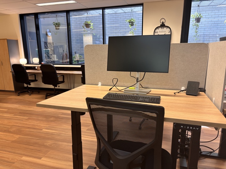 Conjoining Desk Co-working Desks and Meeting Spaces | Your Space